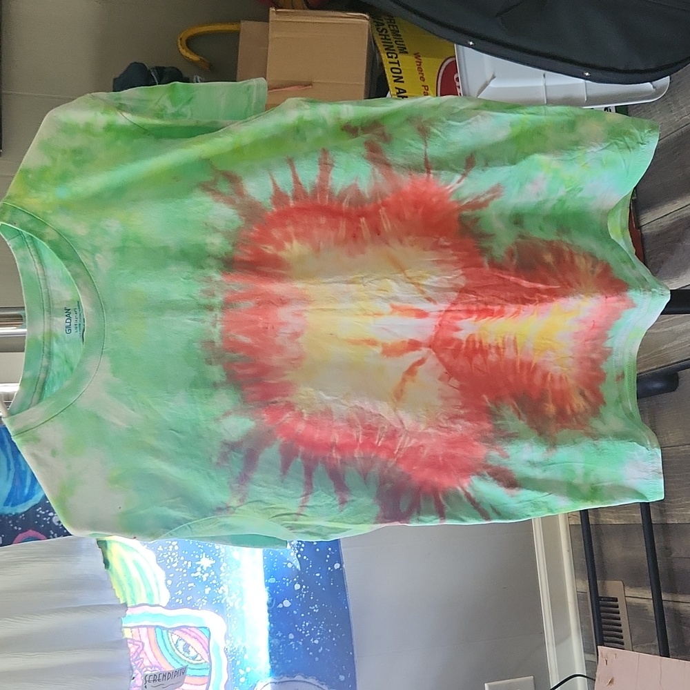Mushroom design tyedie shirt